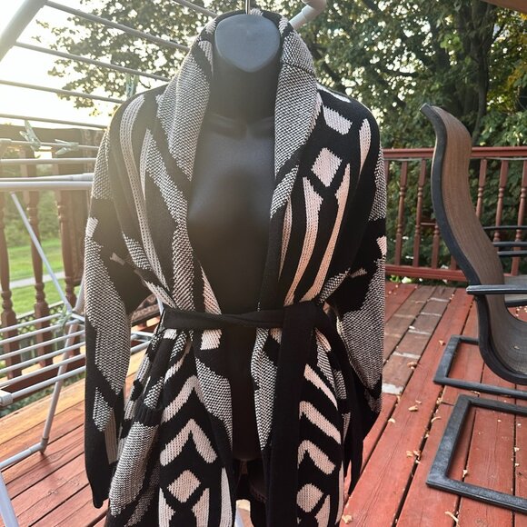 Lauren - Ralph Lauren Black & White Cardigan - Picture 1 of 4